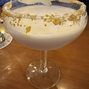 On the winter Cocktail Snowfall Pup-tini