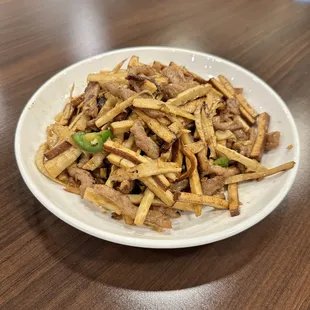 Shredded Pork W/ Dry Bean Curd - 香干肉絲