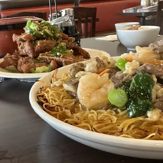 1501. House Special Pan-Fried Noodle