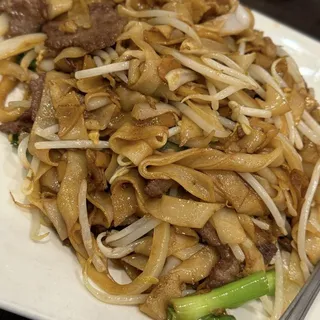 1506. Beef Chow Fun