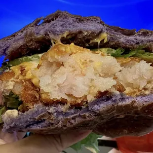 Lots of shrimp in the shrimp katsu burger