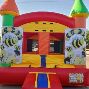 13x13 Bee  party theme