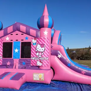 Hello Kitty Bounce House combo with dry slide