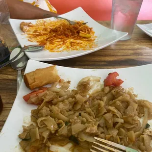 Drunken noodles with chicken