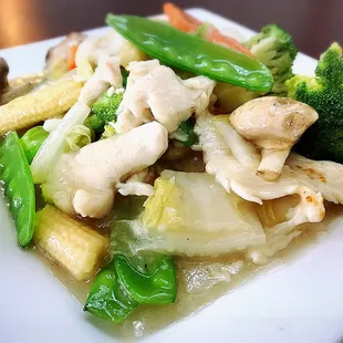Moo goo gai pen