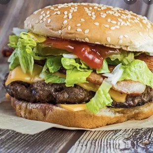 Correct way to form a burger.