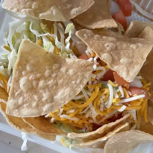 The part that makes it &quot;super&quot; giant pile of lettuce