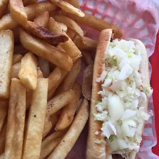 Hotdogs are ok, the onion was too chunky and the coleslaw was dry.