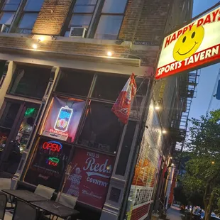 Cool place, very good prices for the beer and drinks.