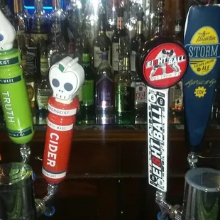 The crafts $4.00 pints