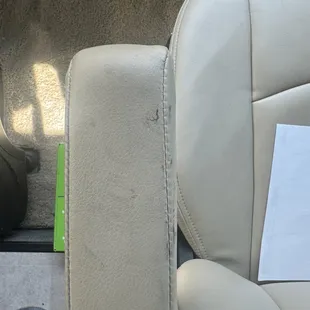 Dirty hand prints( coach was just cleaned as it was posted for sale)