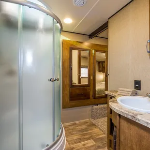 Grand Design Reflection 303RLS