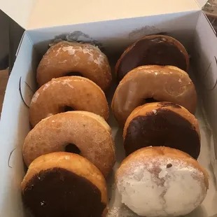 Flavors were glazed, maple, chocolate, sugar, regular custard filled, and lemon custard filled!