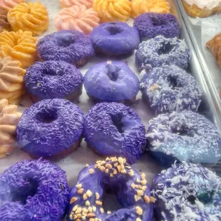 Ube donuts