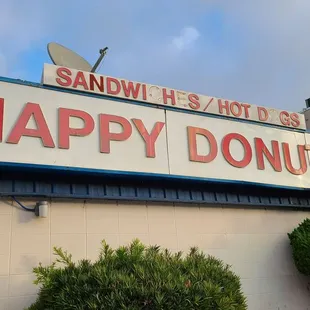 Happy Donuts