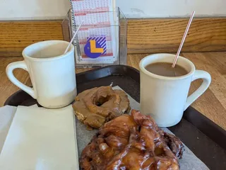 Mira Vista Donut & Deli