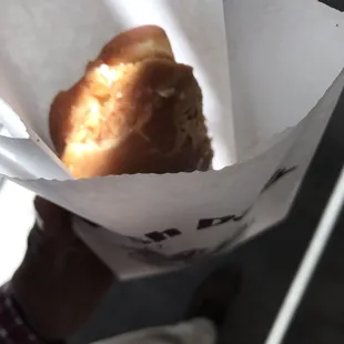 custard filled maple donut~