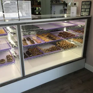 Donut case