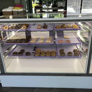 Donut case