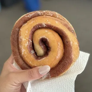 Cinnamon roll