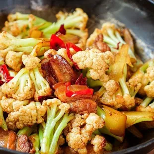 Dry Pot Cauliflower with Pork