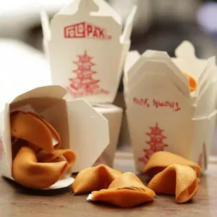 Chinese Lucky Rice Box with Fortune Cookie