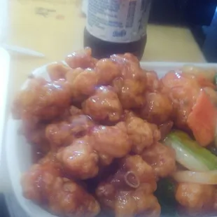 food, chicken wings and fried chicken