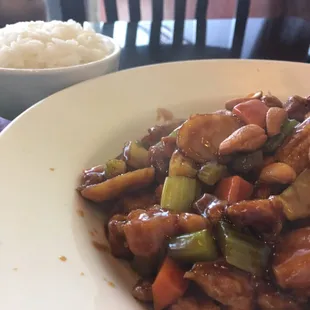 Chicken and cashew nuts