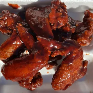 General Tos Wings