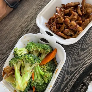 Lunch special beef &amp; broccoli and teriyaki chicken