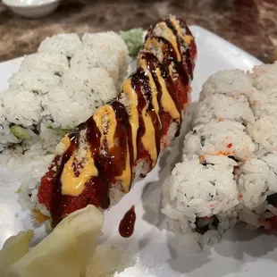 Sushi (Philladelpia Roll, Lion King Roll, Spicy Tuna Roll)