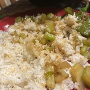 As you can see no sauce on the rice, makes it bland as can be.