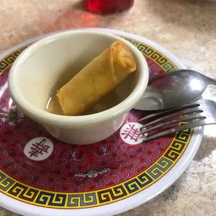 Fried egg roll