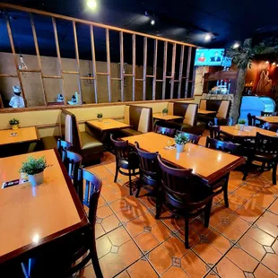 Sept 2021: Interior Pic 1 of 4