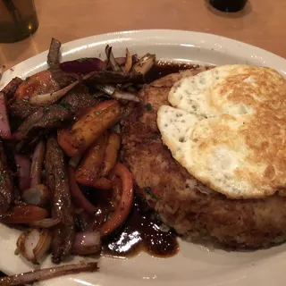 Tacu Tacu con Lomo Saltado