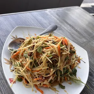 Papaya Salad, goi du du (pretty good)