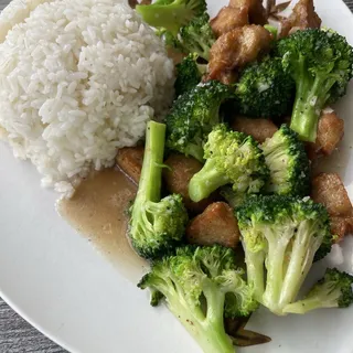 Garlic Chicken Lunch Plate