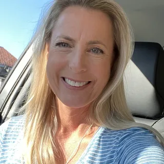 Laura K.