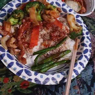 beef with mixed vegetables and a few donor string beans from my spouse's beef w string bean