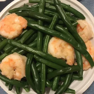 Steamed shrimp with string beans