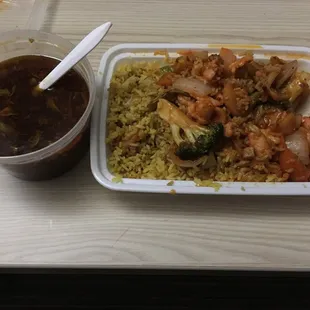 Szechuan chicken and hot/sour soup