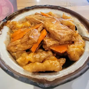 Rock Cod and Tofu Claypot