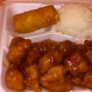General Tso with white rice and eggroll