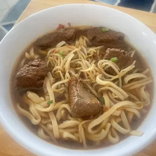 Spicy beef noodle soup