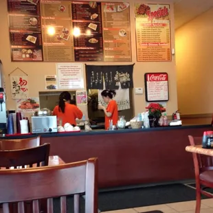 the inside of a fast food restaurant