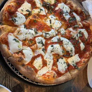 Margherita pizza