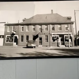 Historic picture of the building