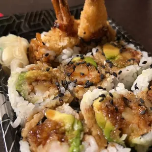 Tempura sushi