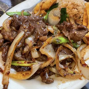 Lunch portion of Mongolian Beef 10.95