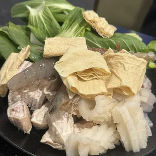 food, ramen and noodles